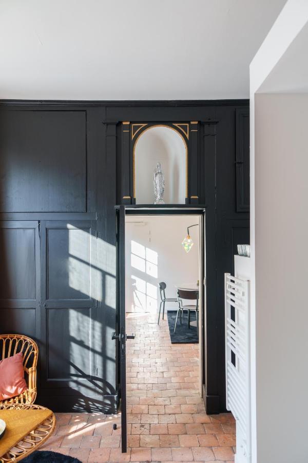 La Loge , Nuit Insolite Au Chateau De 博让西 外观 照片